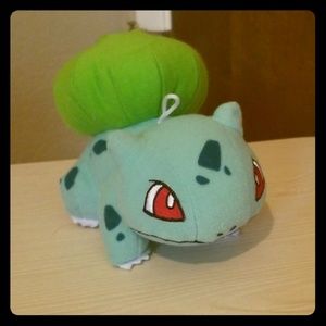Bulbasaur pokemon doll